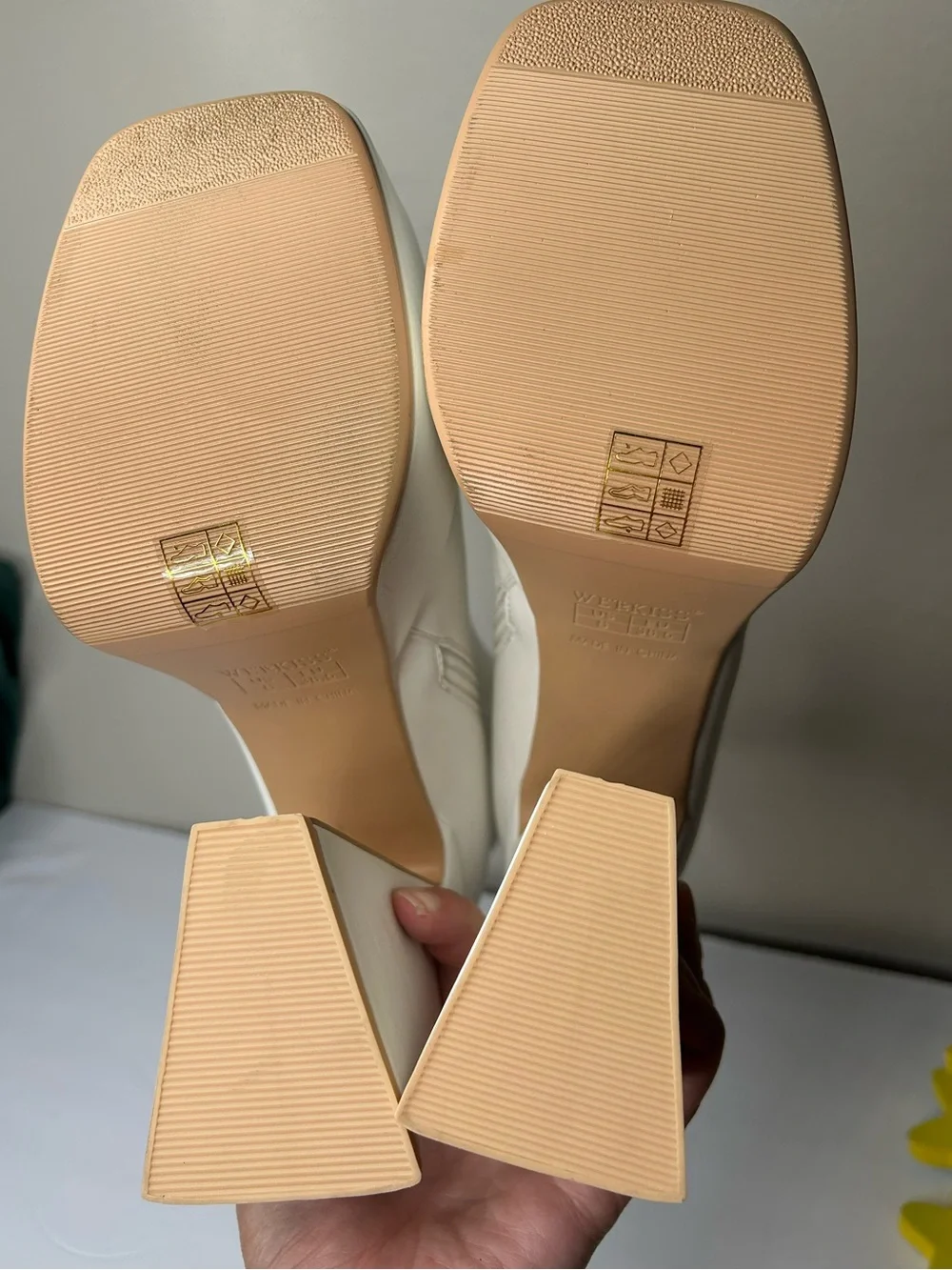 New without box wetkiss White Platform Boots Platform Chunky Ankle Boots 8